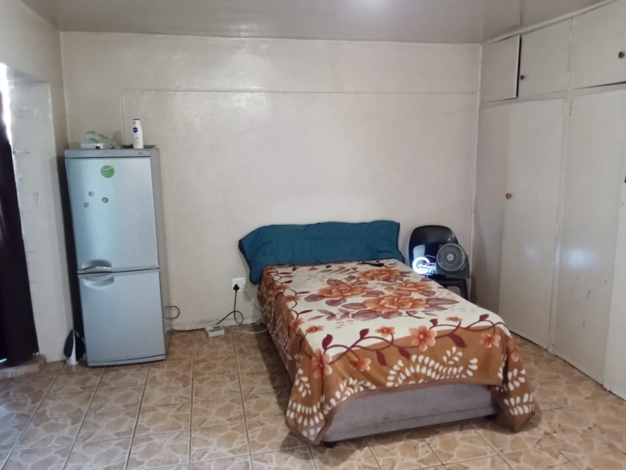1 Bedroom Property for Sale in Bloemfontein Free State